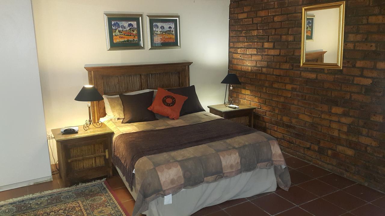 Albatross B&B Benoni Exterior photo
